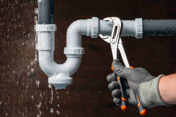Professional Drain Cleaning technician working in East Fultonham, OH